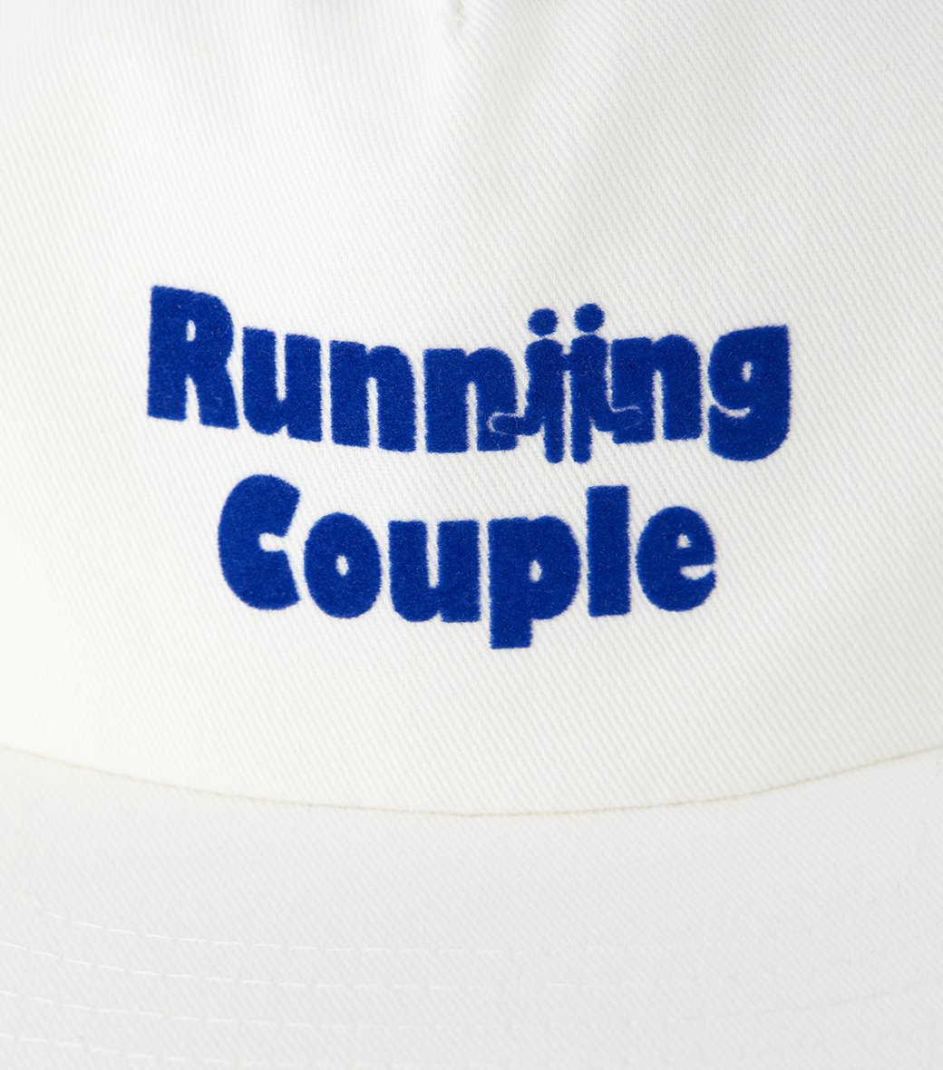 RUNNING COUPLE WIRED CAP