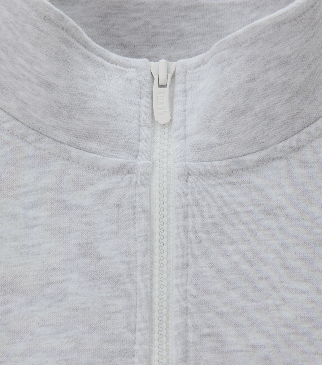 OVERSIZED HALF ZIP-UP