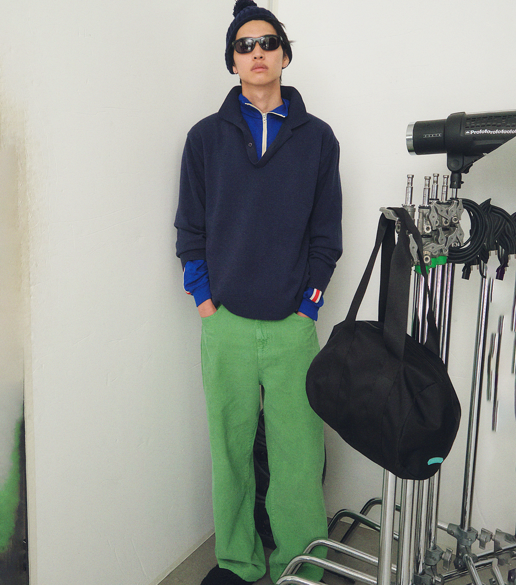 OVERSIZED CUBE DETAIL POLO KNIT