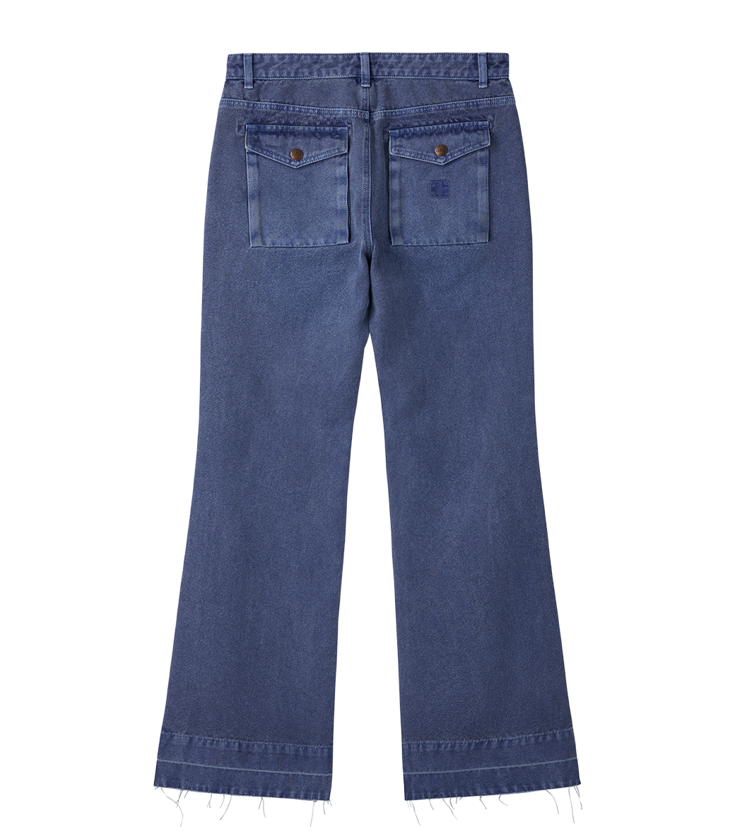 PIGMENT DYED FLARE JEANS