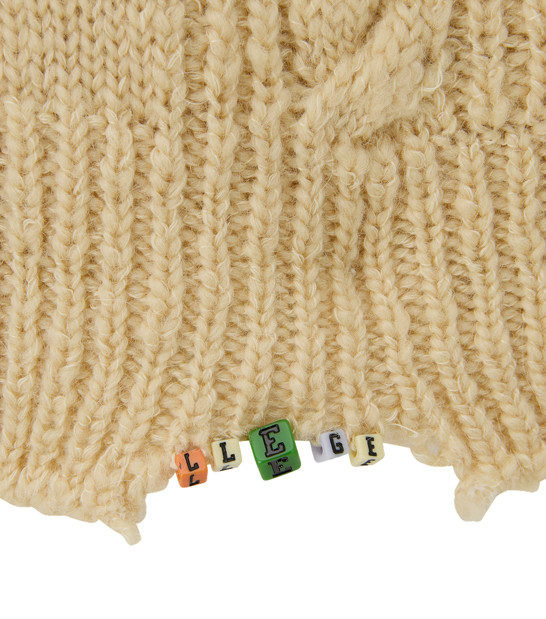 CUBE DETAIL CABLE KNIT VEST