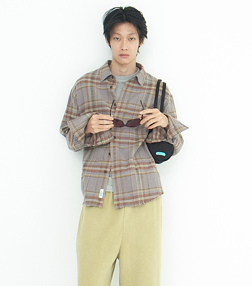 OVERSIZED FLANNEL SHIRT